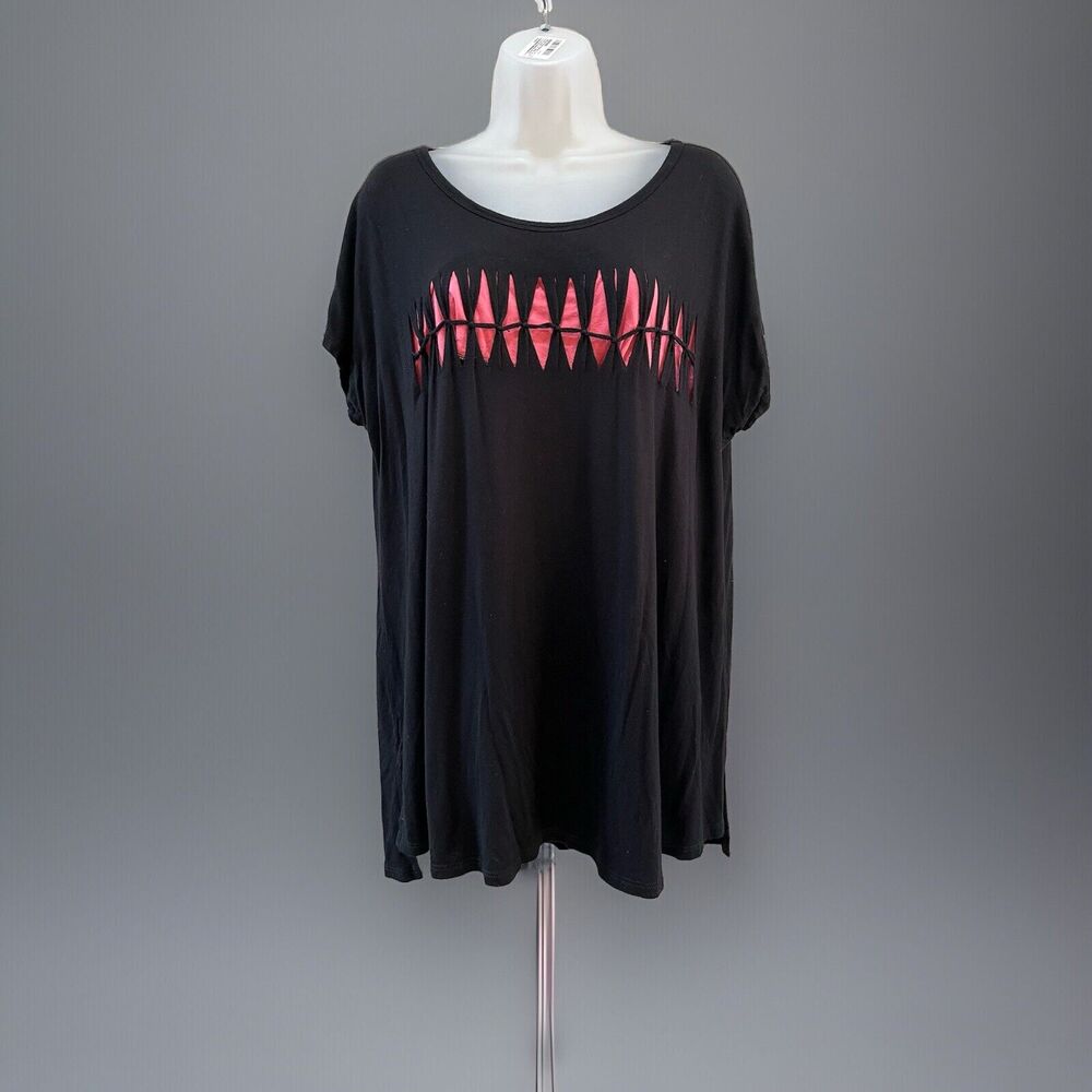 Pink Coconut Women’s Top Size Medium